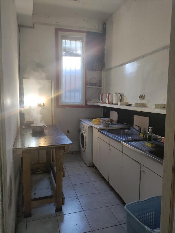 Hostel Yolo Belgrade