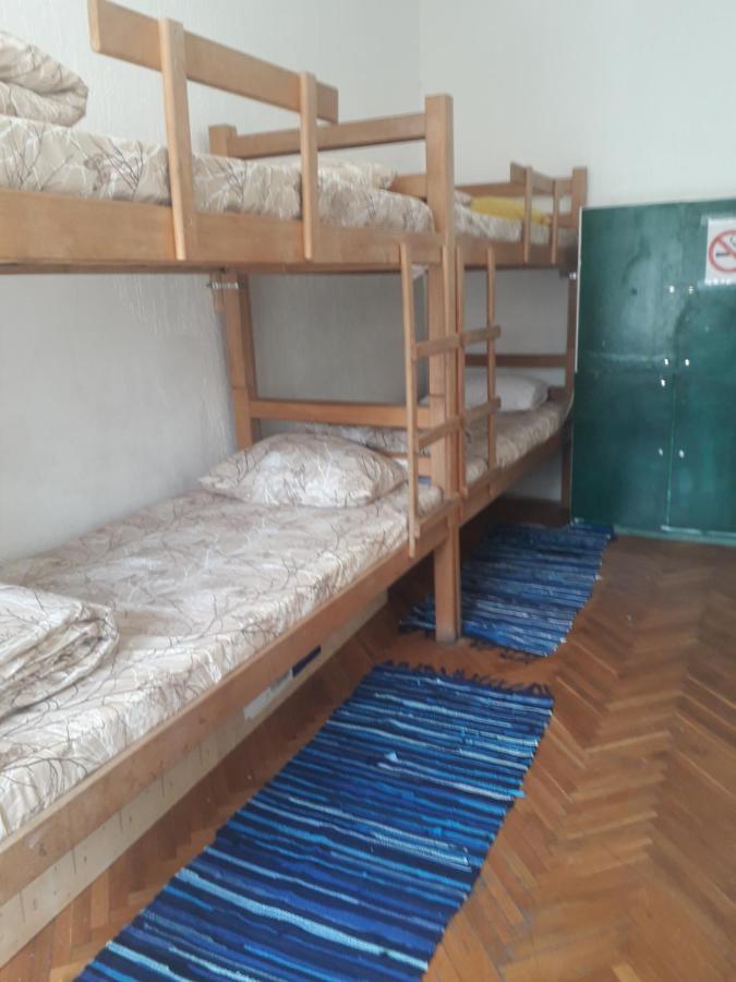 Yolo Hostel Belgrade