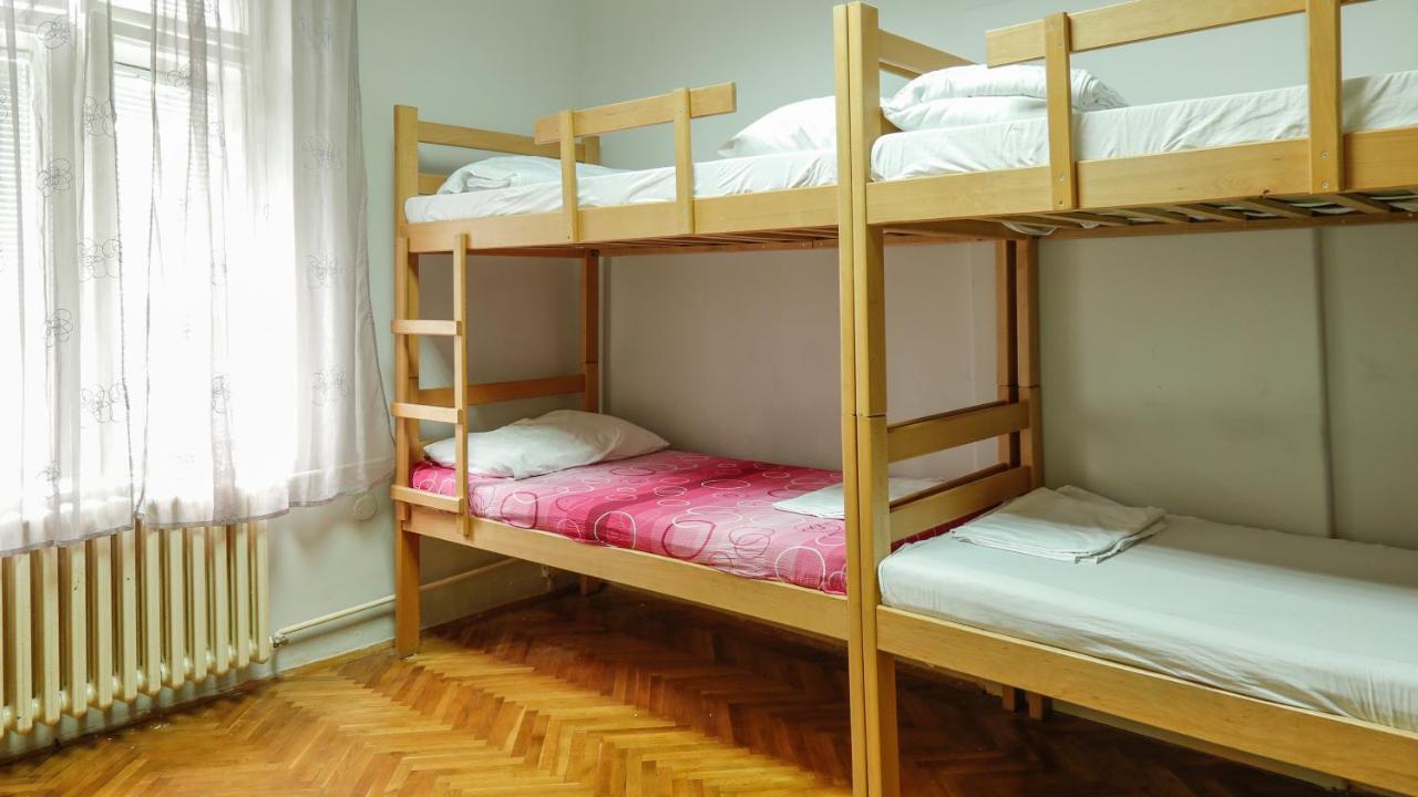 Hostel Yolo Belgrade